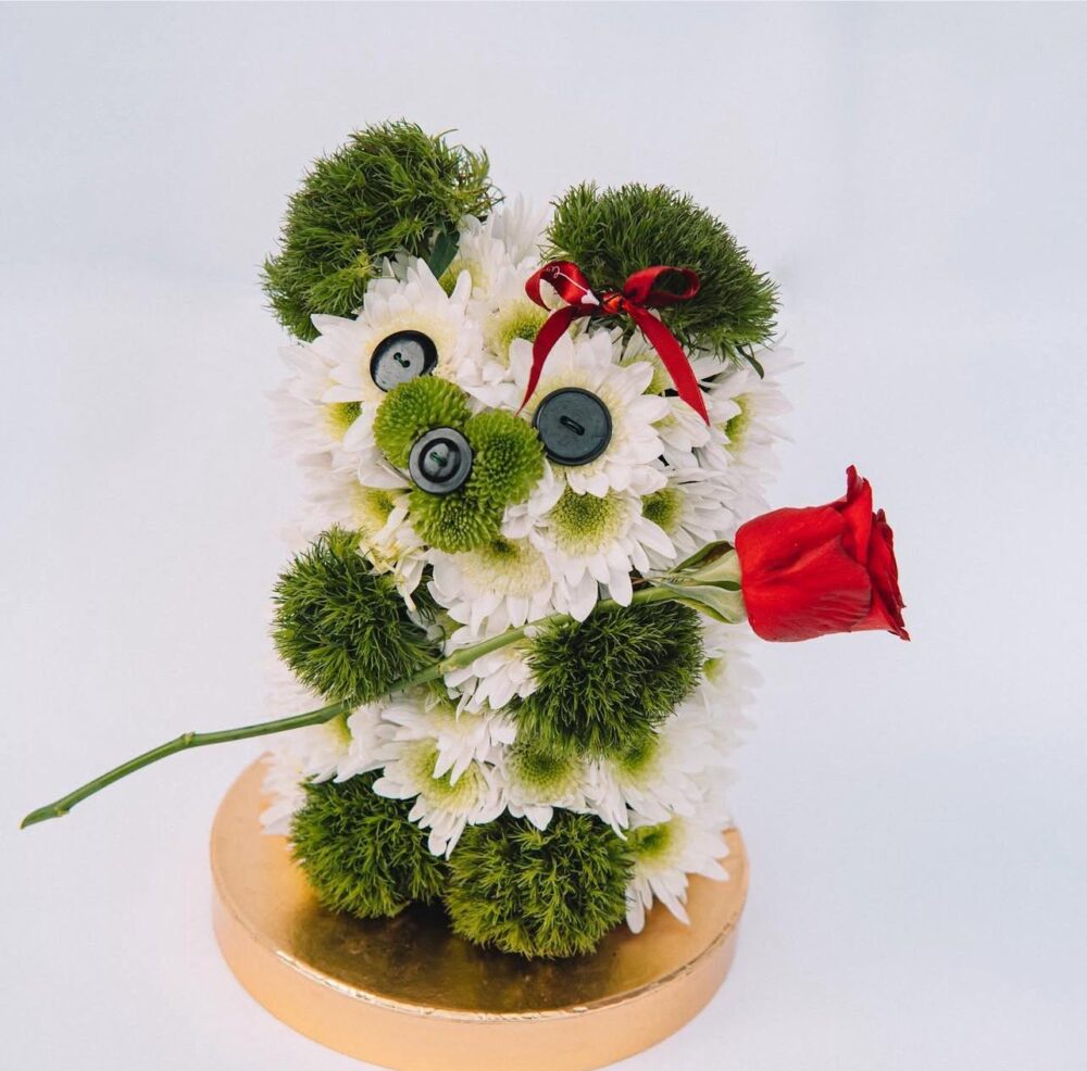 סידור פרחים דובי של אהבה