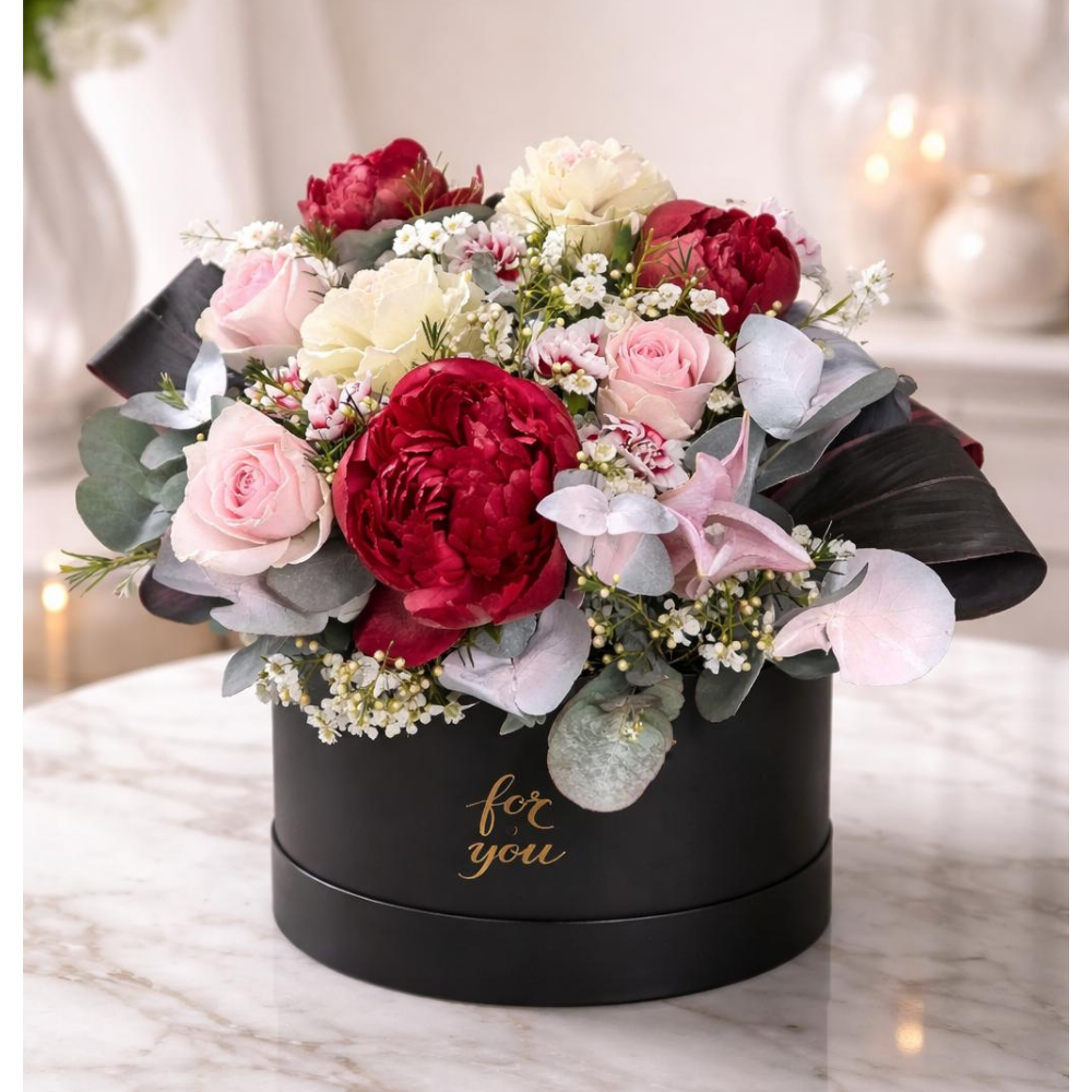 קסם פריזאי - סידור פרחים יוקרתי ליום האהבה