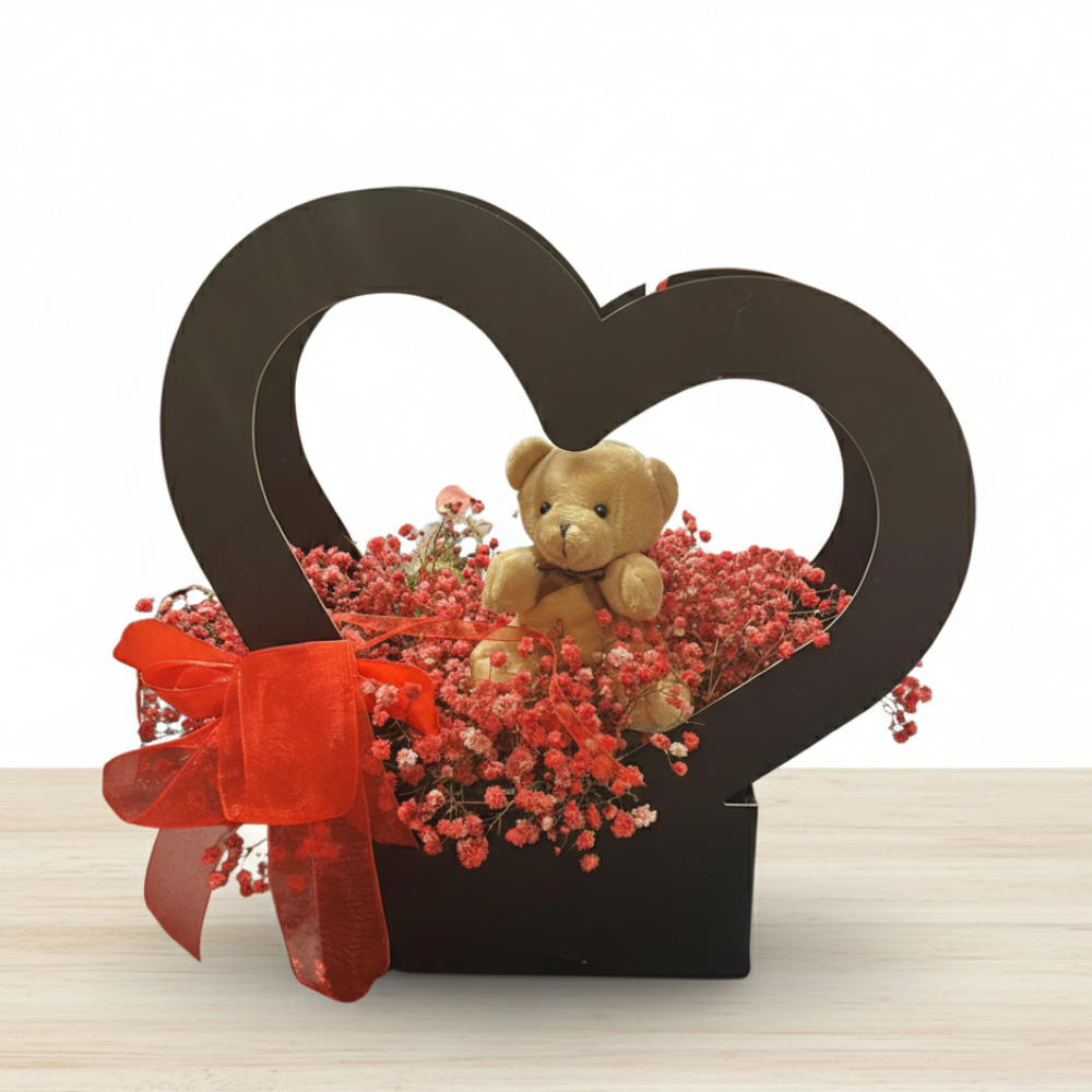מארז פרחים אדומים עם דובי ליום האהבה